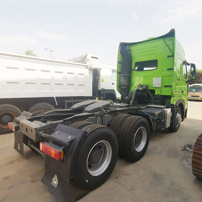 खरीदें इस्तेमाल किया चीनी Sinotruck Howo T7H 480 540 HP 6X4 एल्यूमीनियम ईंधन टैंक के साथ ट्रैक्टर ट्रक सिर online manufacture