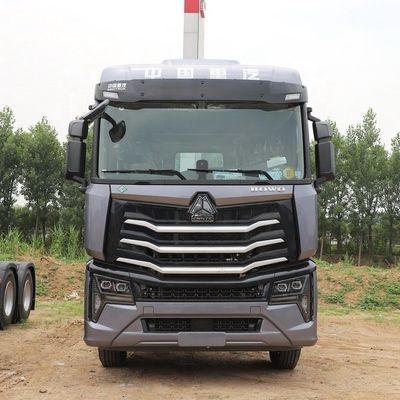 अच्छी कीमत बाएं स्टीयरिंग Sinotruk विशेष वाहन इस्तेमाल किया Sinotruk HOWO MAX 6X4 530hp LNG ट्रैक्टर ऑनलाइन
