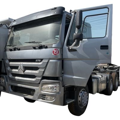 अच्छी कीमत प्रयुक्त सिनोट्रुक ट्रैक्टर ट्रक 371HP वीचाई डीजल इंजन क्षमता 8L रियर कैमरा कोई नहीं ऑनलाइन