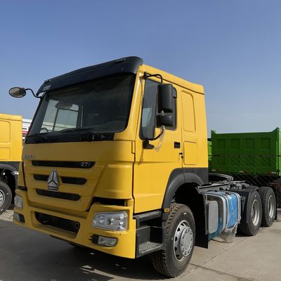 अच्छी कीमत SINOTRUCK 371 375 HP WEICHAI सिर और अधिकतम टोक़ के साथ HOWO ट्रैक्टर ट्रक ऑनलाइन